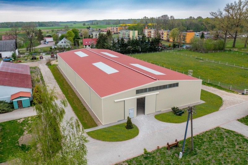 PL005870 UJEŻDŻALNIA SPISAK